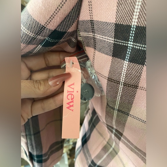 Gorgeous Pink & Khaki Plaid Blazer - Picture 6 of 11